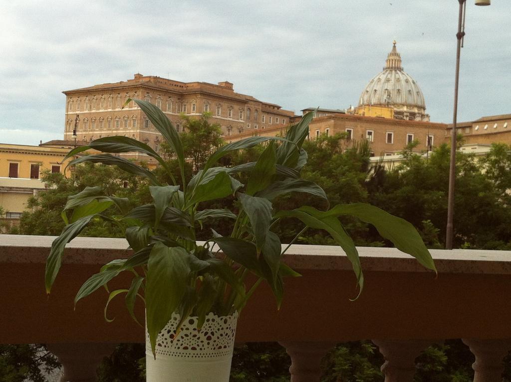 Un Caffe Sul Balcone 2 Appartement Rome Kamer foto